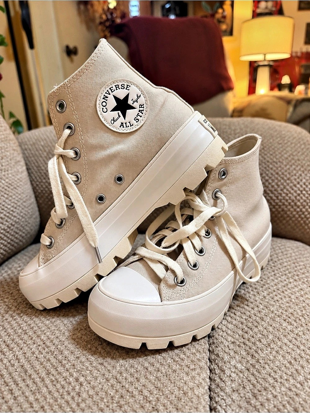 Converse Chuck Taylor All Star Lugged 2.0 High Top Sneakers Cream